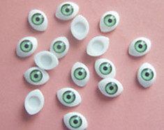 Глазки со зрачками миндалевид. зеленые 17x11 мм